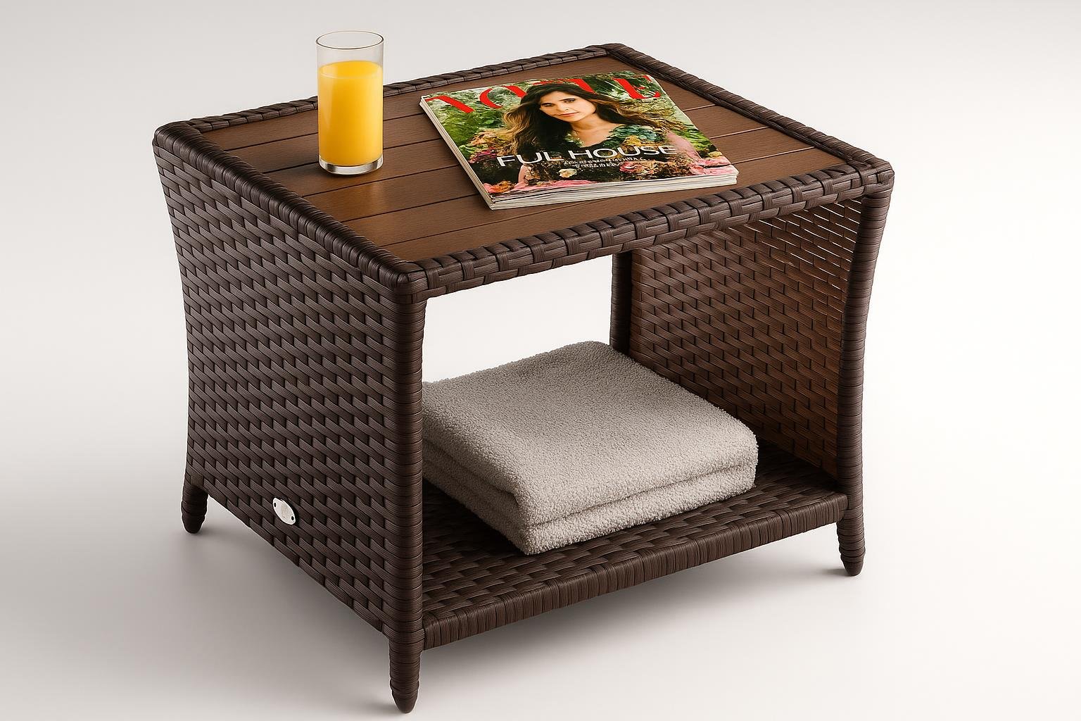Come arredare un salotto da giardino in stile naturale con legno e fibre intrecciate