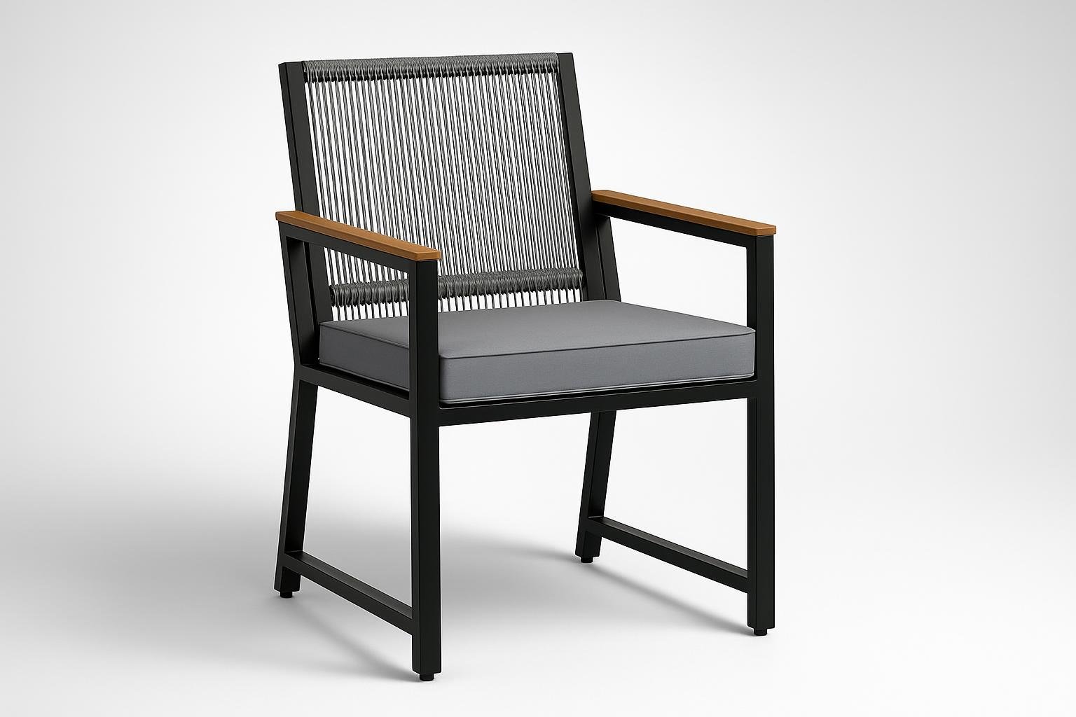 Sedie da giardino in rattan LIFERUN in promozione su Amazon: quattro posti comodi per la tavola all’aperto